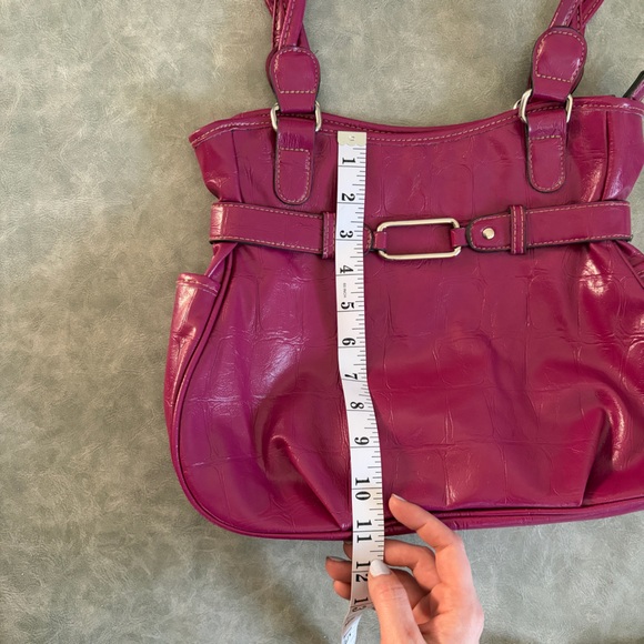 fuschia faux croc leather shoulder tote bag - Picture 10 of 14